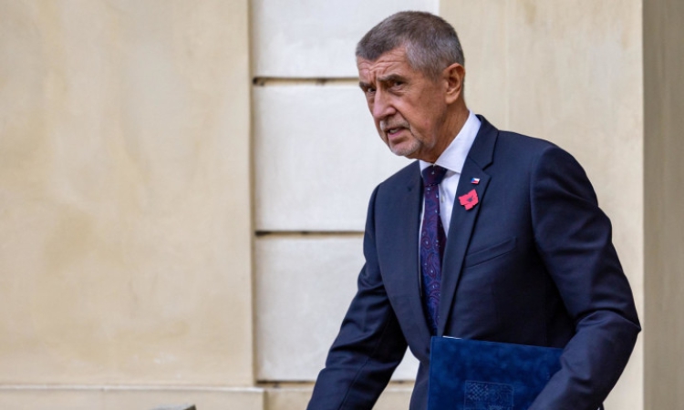 Бабиш спечели вот на доверие в Чехия